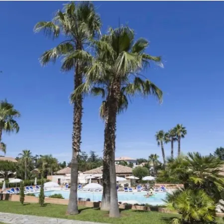 T2 Paradisiaque En Bord De Et Piscine *