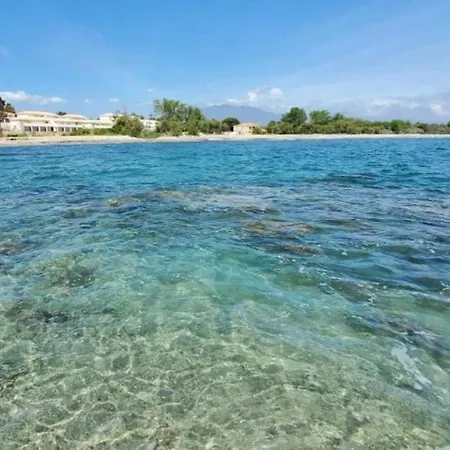 Appartement T2 Paradisiaque En Bord De Et Piscine *