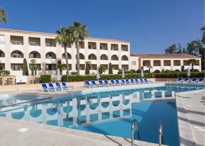 Lejlighed T2 Paradisiaque En Bord De Et Piscine Linguizzetta